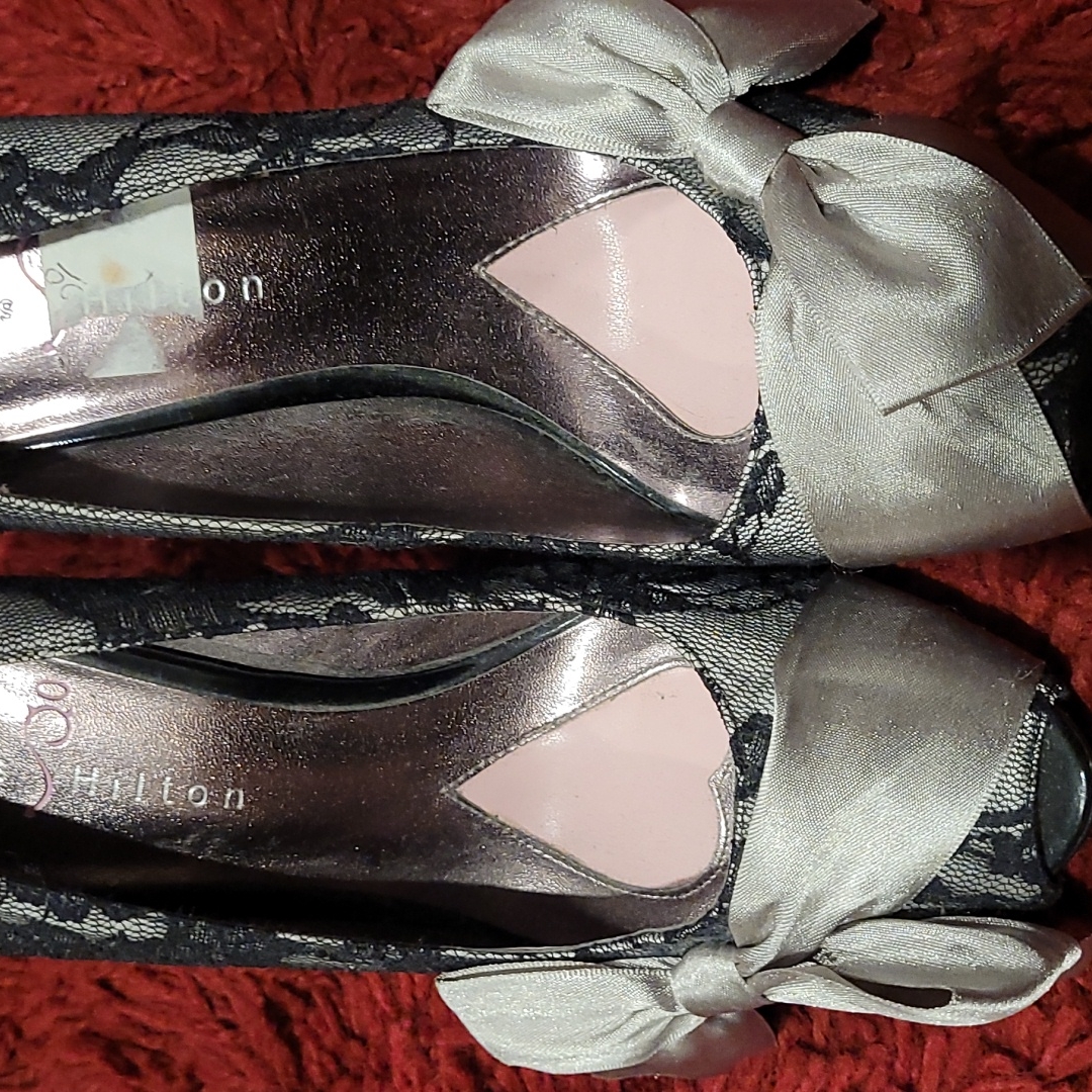 Paris Hilton Pumps